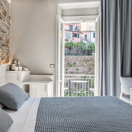 Amanarola Hotel Buitenkant foto