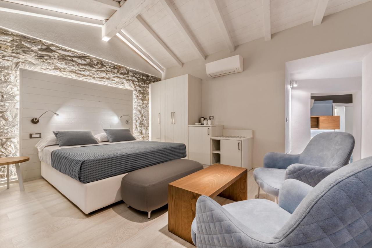 Amanarola Hotel Buitenkant foto