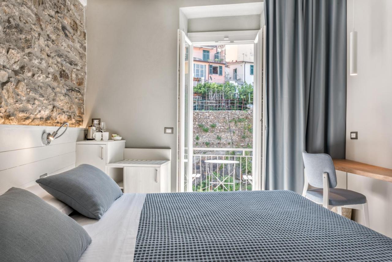 Amanarola Hotel Buitenkant foto