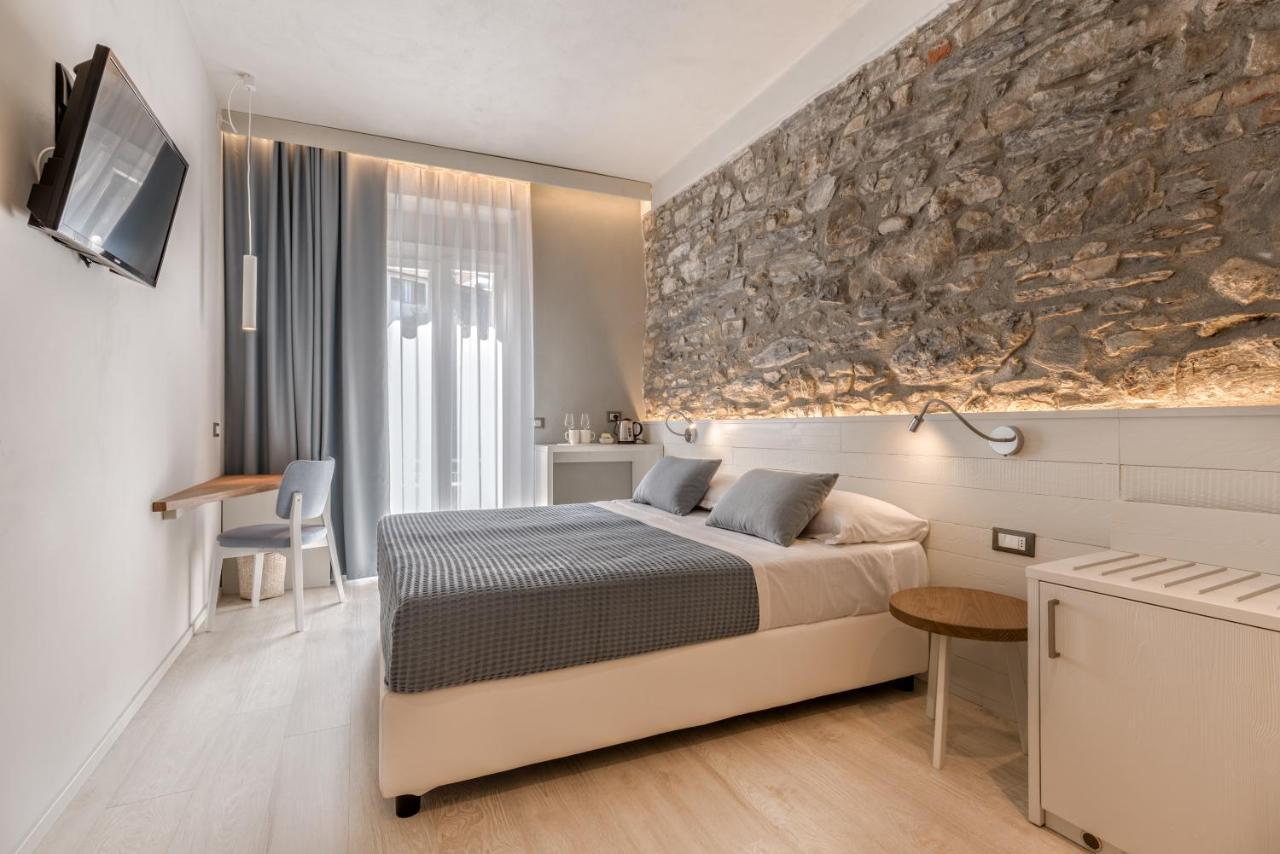 Amanarola Hotel Buitenkant foto