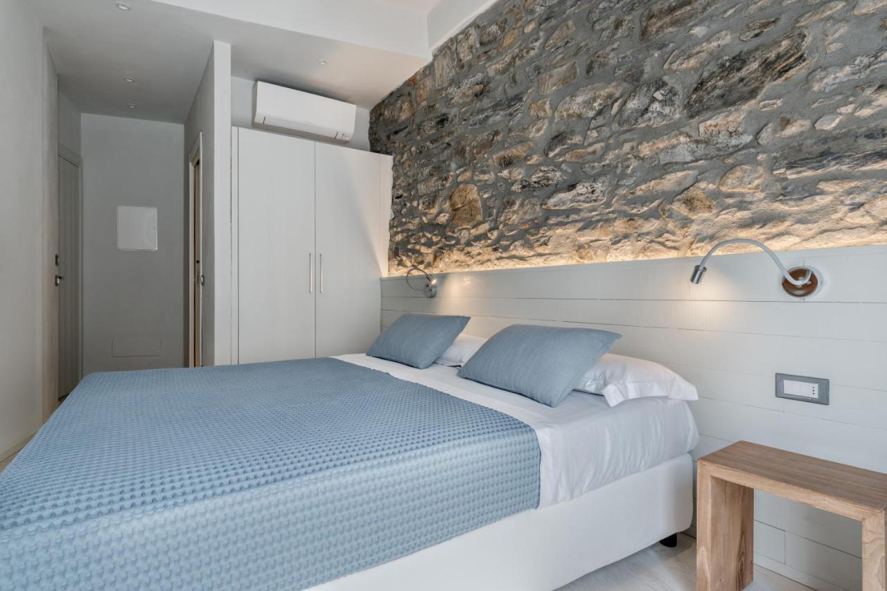 Amanarola Hotel Buitenkant foto